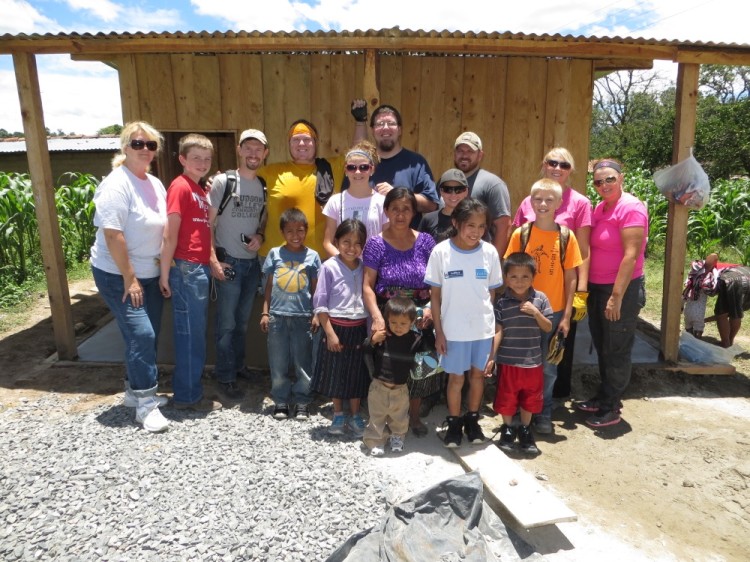 The Faith Christian team along with some of José Mario's family.