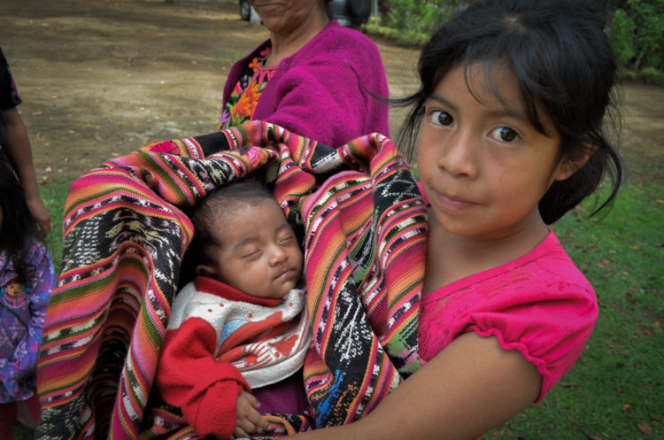 Baby Azuceny with her sister Irma.